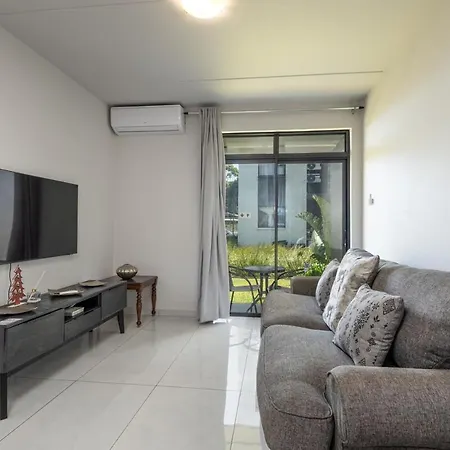 Ballito Groves Apartment-Sleeps 4 -Pool -Gym Exterior photo