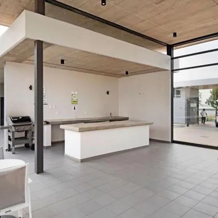 Ballito Groves Apartment-Sleeps 4 -Pool -Gym Exterior photo